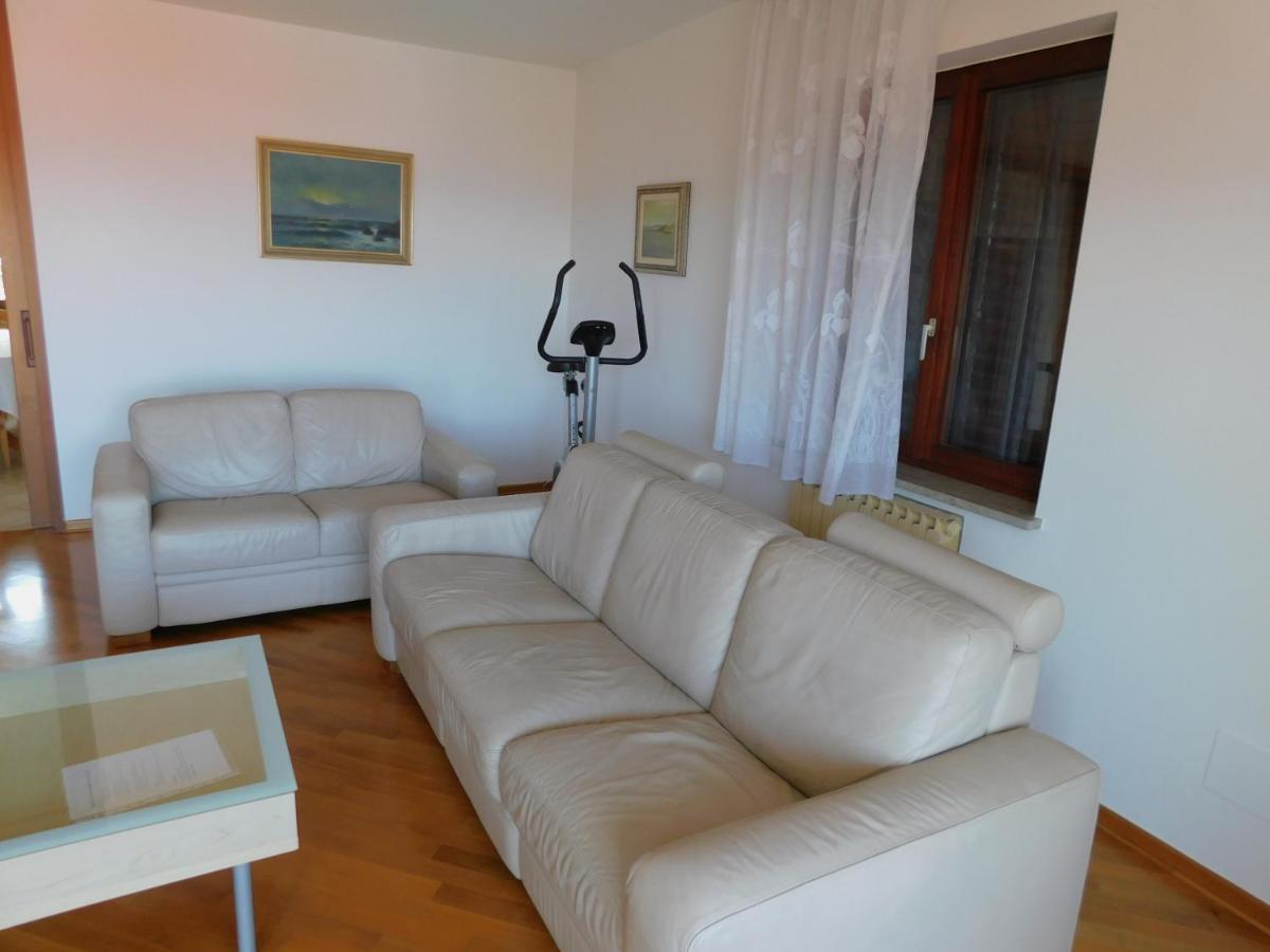 Apartma Mimoza Apartamento Jagodje Exterior foto